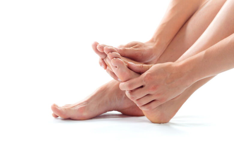 Sore Feet: 5 Home Remedies For Foot Pain